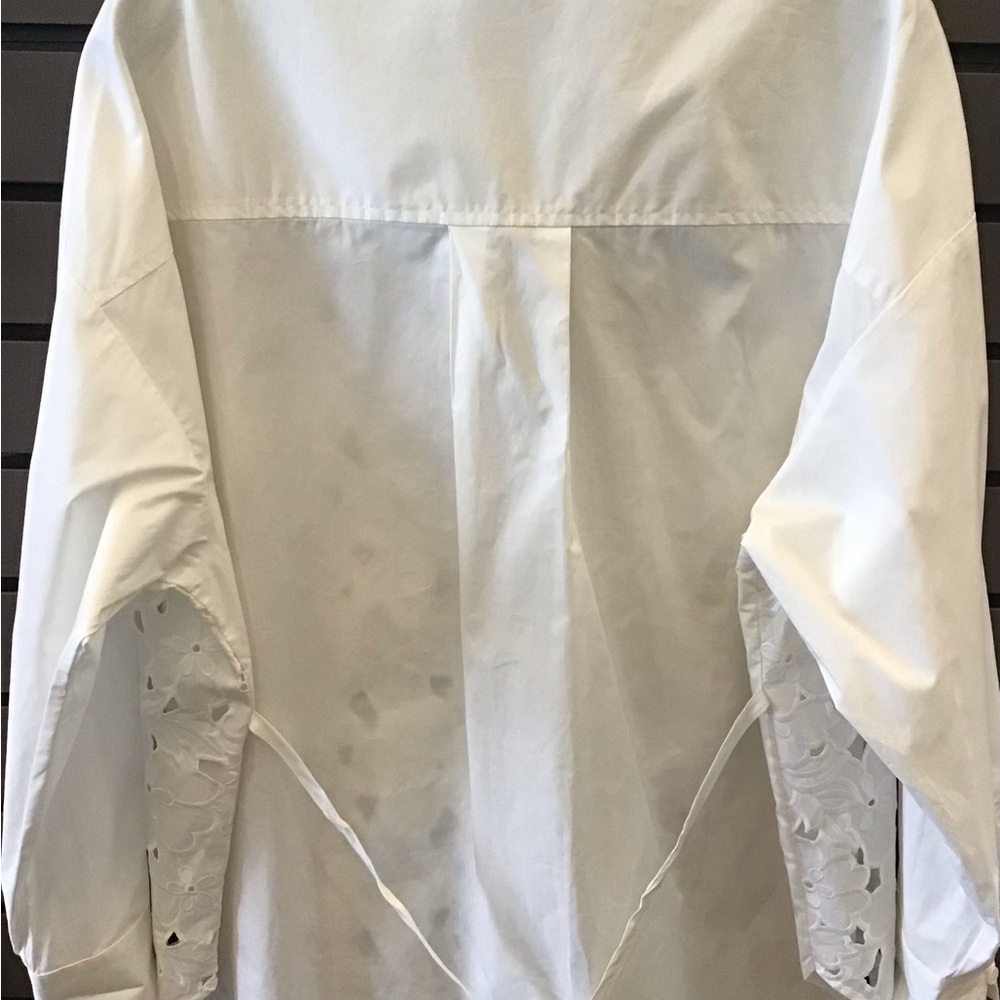 Sanctuary White Floral Eyelet Button-Down Blouse - Picture 2 of 2